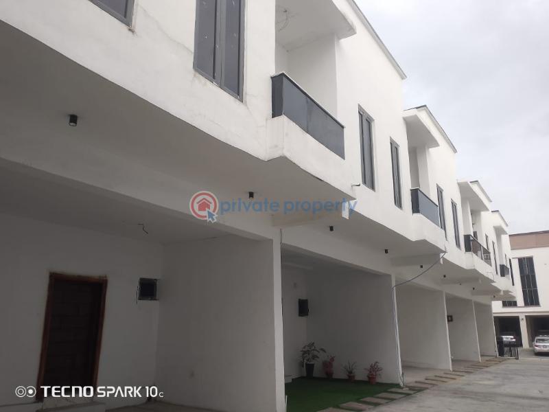 4 bedroom Terraced Duplex For Rent Conservation Center Lekki Expressway Lagos - 1