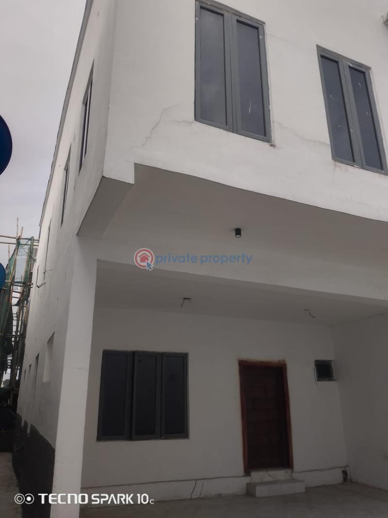 4 bedroom Terraced Duplex For Rent Conservation Center Lekki Expressway Lagos - 2