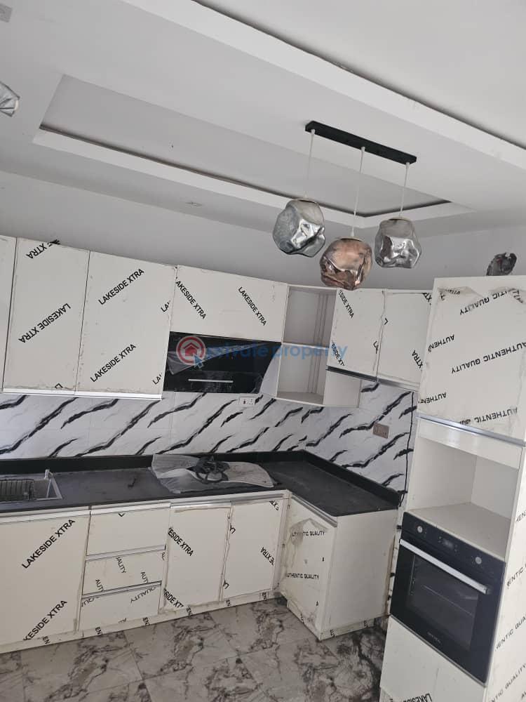 4 bedroom Terraced Duplex For Sale Estate Sangotedo Lekki Ajah Lagos - 5