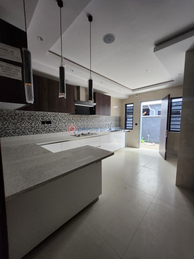 3 bedroom Terraced Duplex For Rent Victoria Island Lagos - 5