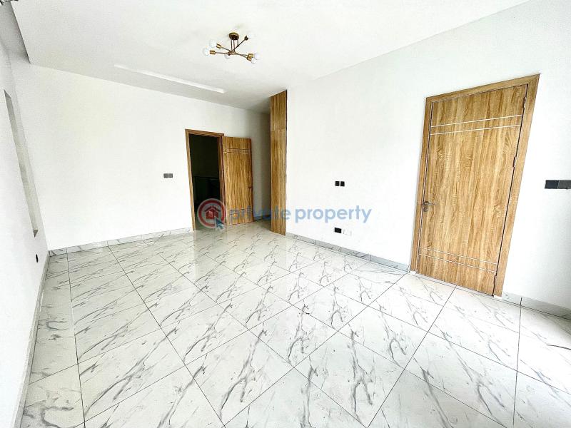 Brand new 4bedrooms +1bq semi detached duplex located at orchid road,2nd toll gate, chevron - 11 4 bedroom Semi detached Duplex For Sale Orchid Road,2nd Toll Gate, Chevron Axis Lafiaji Lekki Lagos - 11