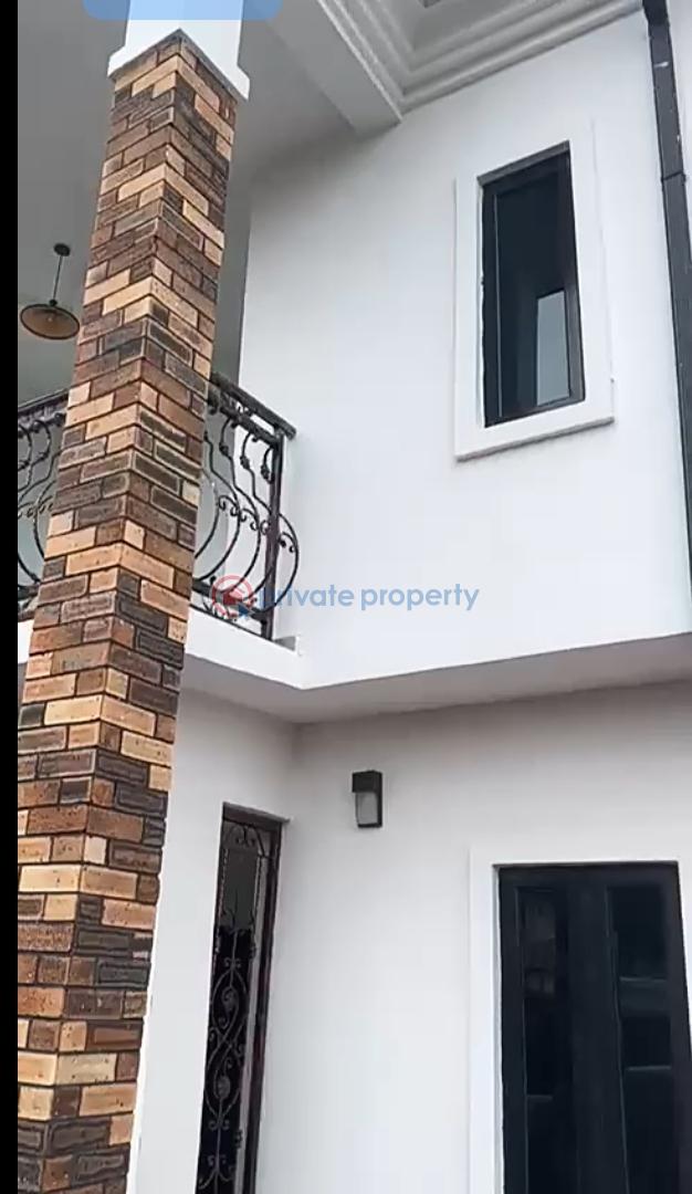 Duplex For Sale Ugbor G.r.a, Benin City. Benin Edo - 3