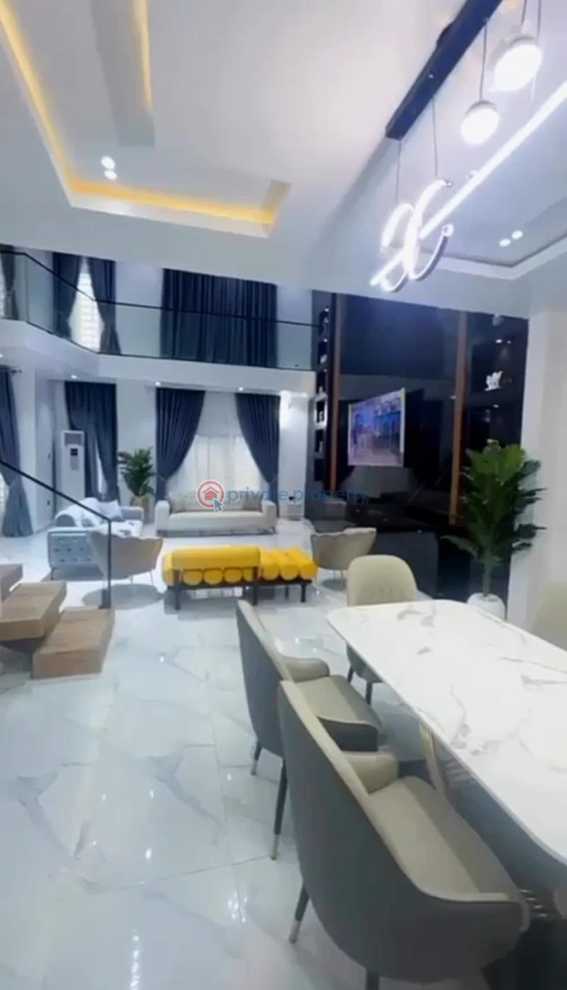 Duplex For Sale Ugbor G.r.a, Benin City. Benin Edo - 5