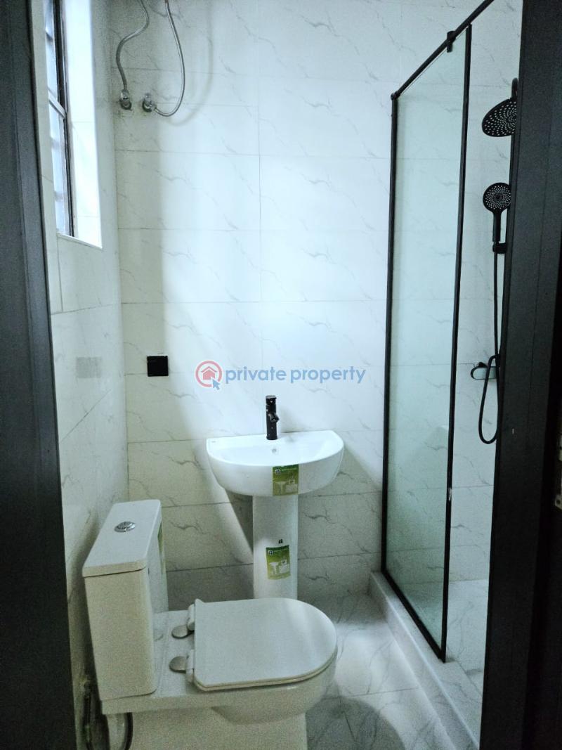 5 bedroom Detached Duplex For Sale Chevron Drive Lekki Lagos - 7