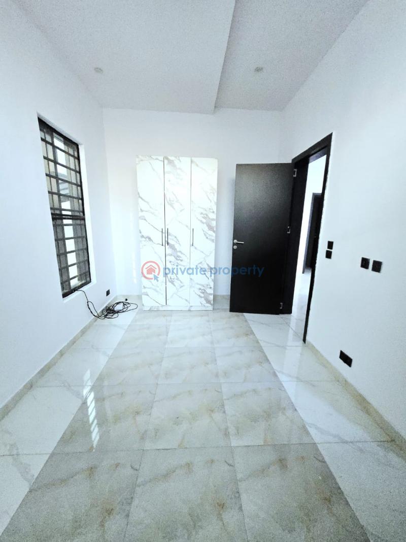 5 bedroom Detached Duplex For Sale Chevron Drive Lekki Lagos - 2