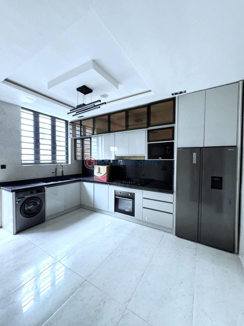 5 bedroom Detached Duplex For Rent Lekki Phase 1 Lagos - 8