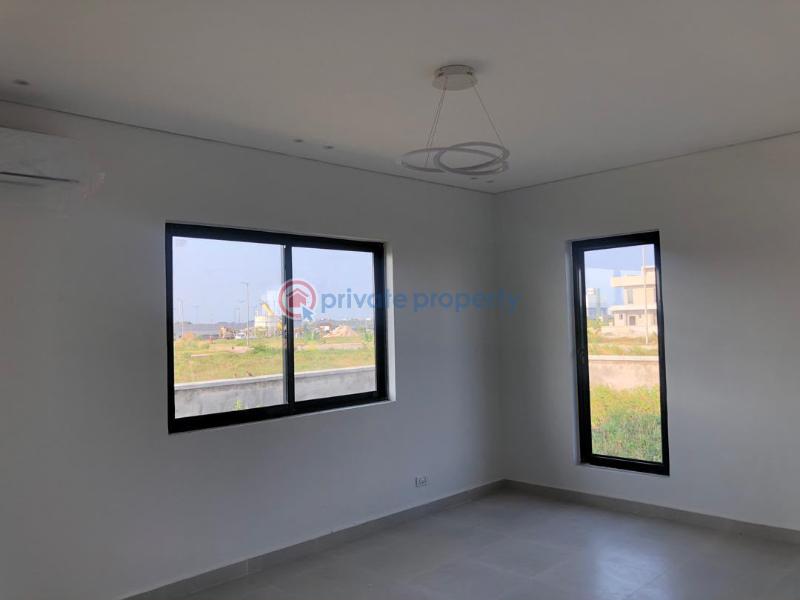 5 bedroom Detached Duplex For Rent Maiyegun Beach Estate Lekki Lagos - 10