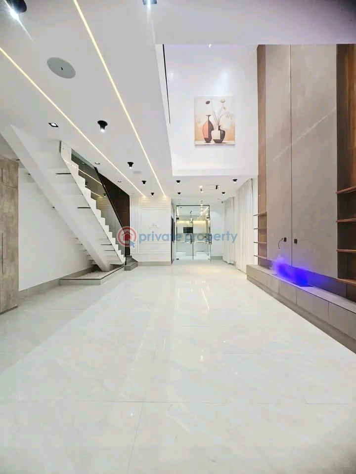 5 bedroom Detached Duplex For Sale Chevron Toll Lekki Lagos - 1