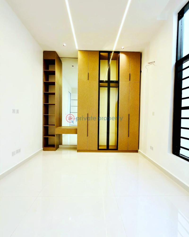 5 bedroom Detached Duplex For Sale Orchid Road Chevron Drive Lekki Lagos - 11