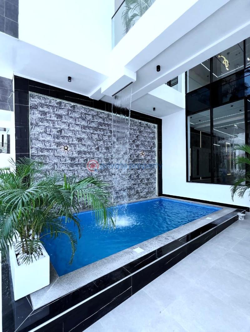 5 bedroom Detached Duplex For Sale Ikota Lekki Lagos - 2