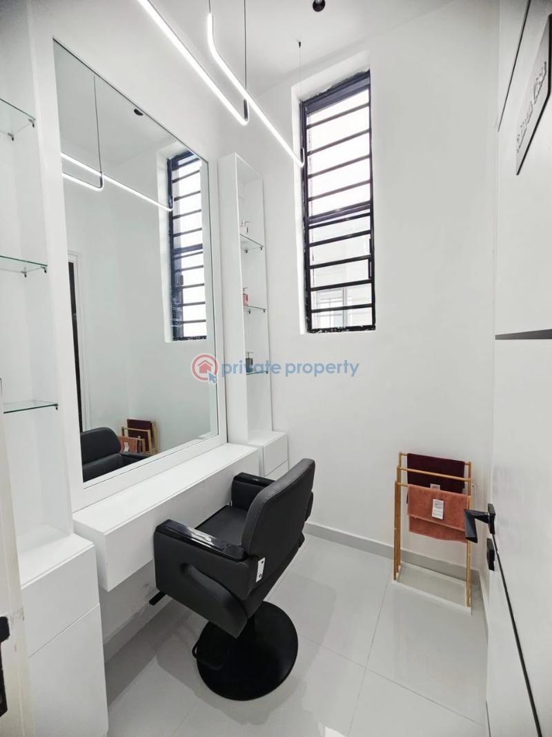 5 bedroom Detached Duplex For Sale Chevron Toll Lekki Chevron Drive Lekki Lagos - 9