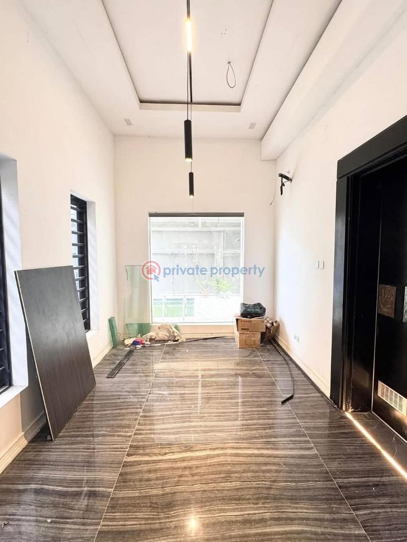 Brand new 5-bedroom duplex with cinema - 12 5 bedroom Detached Duplex For Sale Old Ikoyi Lagos - 12