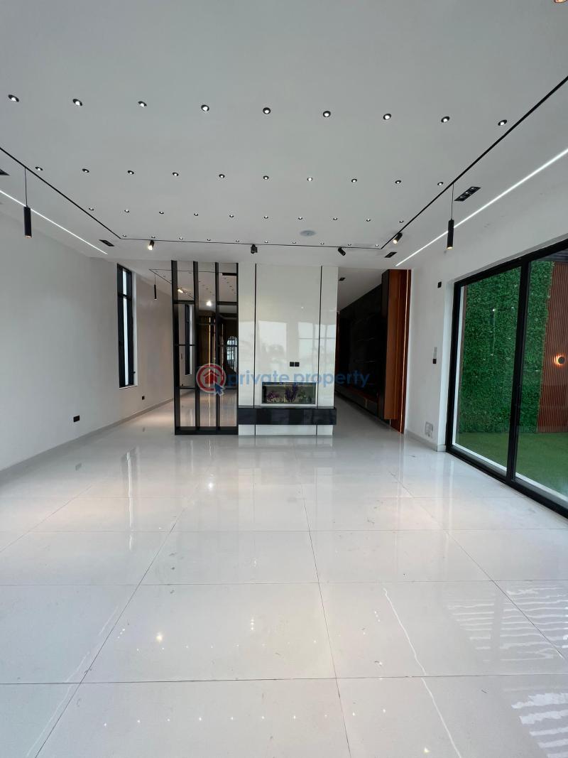 Brand new  5 bedroom duplex with cinema, swimming pool, rooftop terrace and bq - 18 5 bedroom Duplex For Sale Chevron Drive Lekki Lagos - 18