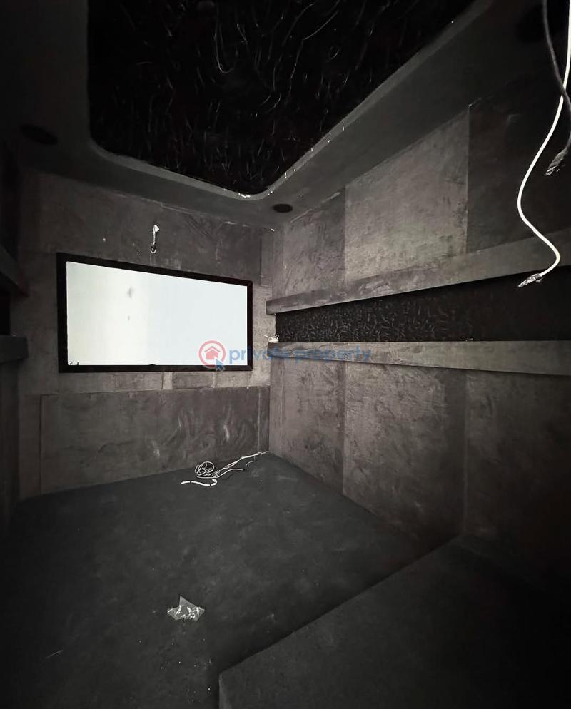 5 bedroom Semi detached Duplex For Sale Ikate Elegushi Lekki Lagos - 11