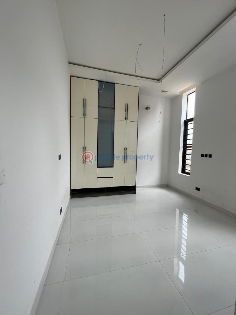 5 bedroom Detached Duplex For Sale Chevron Drive Lekki Lagos - 18