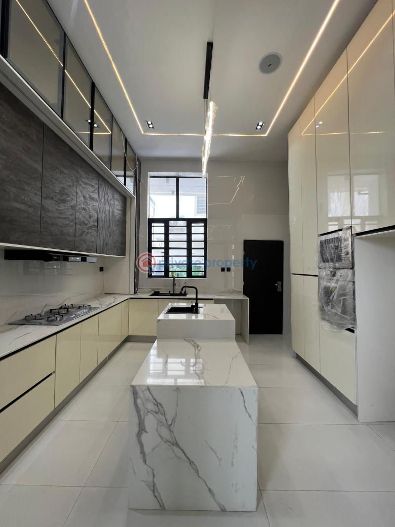 5 bedroom Detached Duplex For Sale Chevron Drive Lekki Lagos - 12
