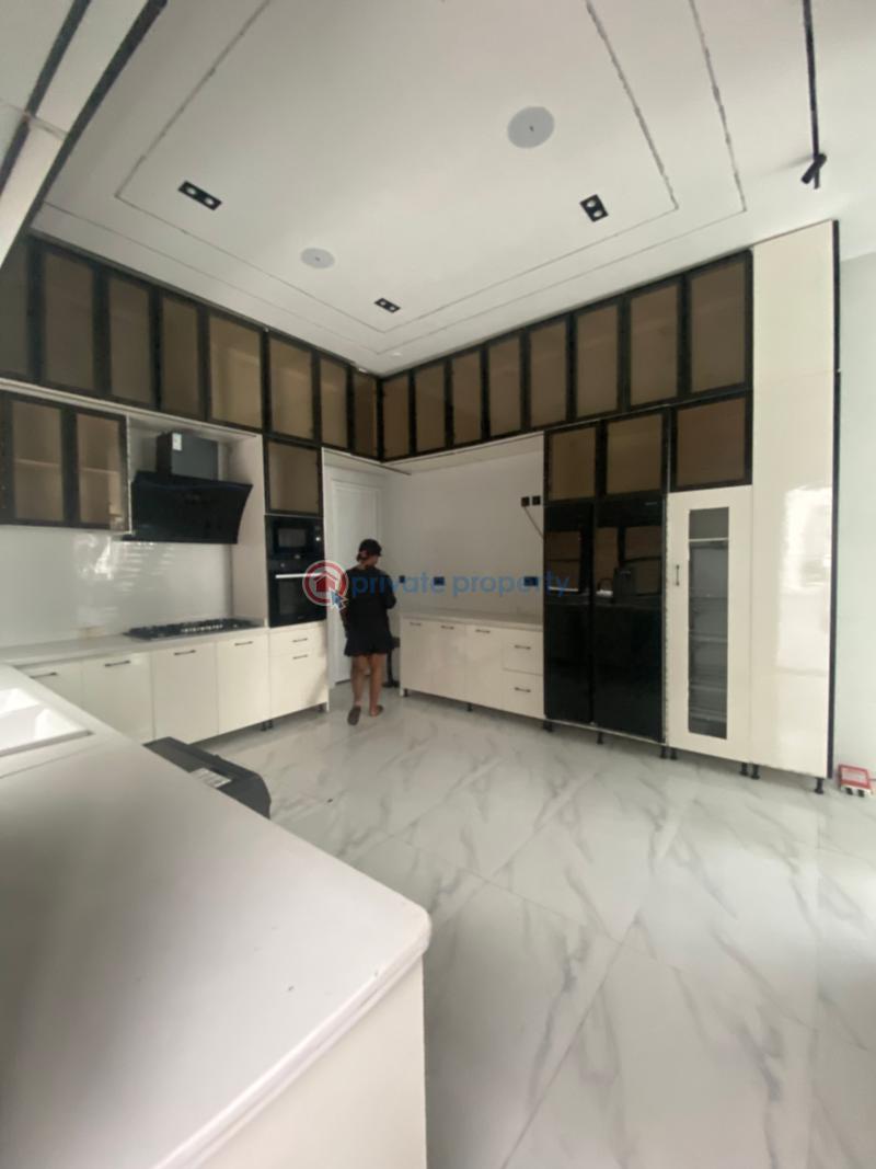 5 bedroom Detached Duplex For Sale Chevron Drive Lekki Lagos - 12