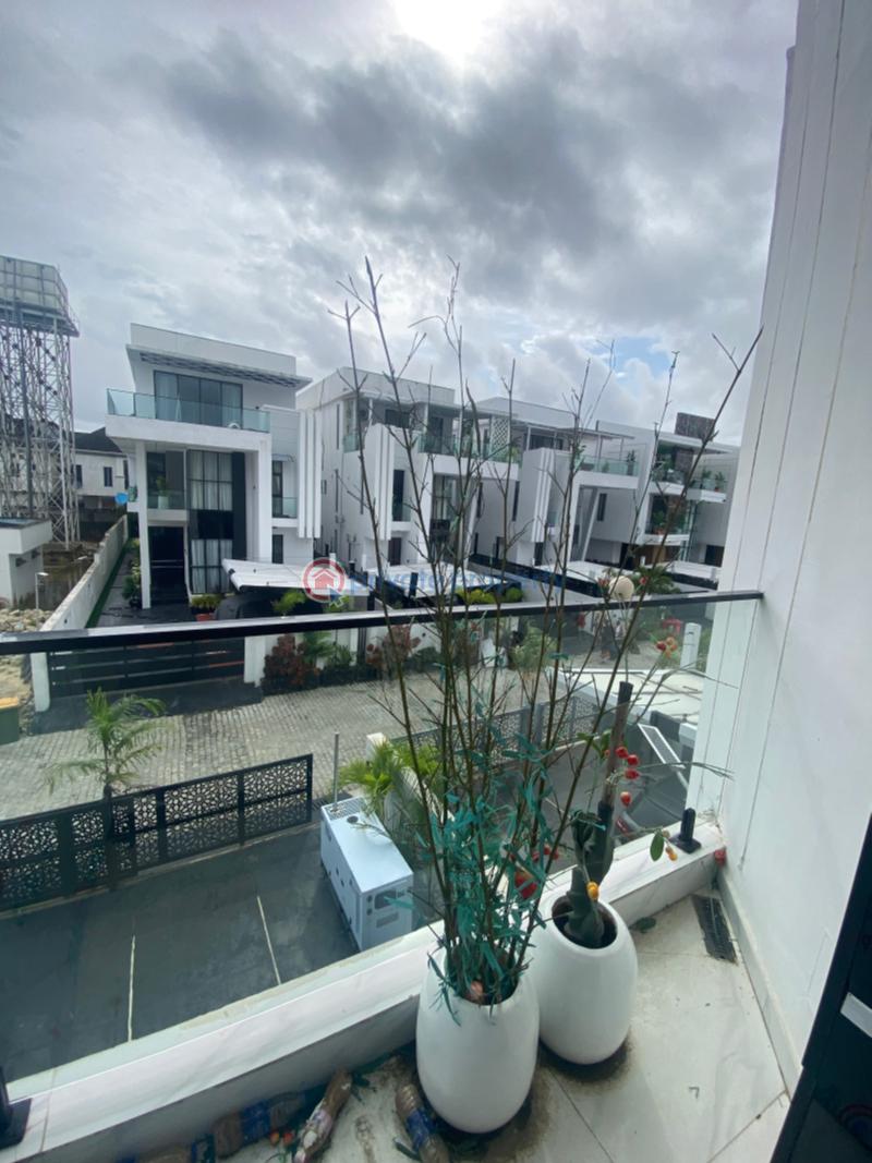 5 bedroom Detached Duplex For Sale Chevron Drive Lekki Lagos - 7