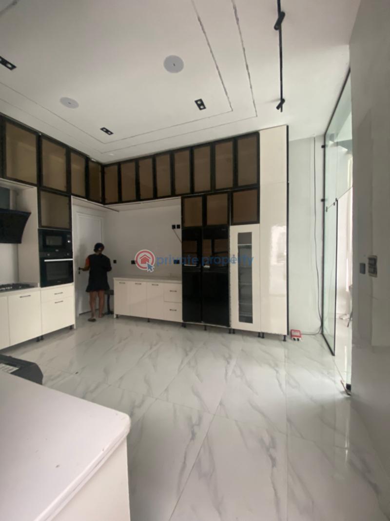 5 bedroom Detached Duplex For Sale Chevron Drive Lekki Lagos - 13