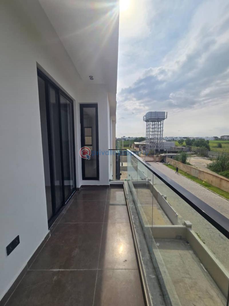 5 bedroom Duplex For Sale Osapa Lekki Lagos - 7