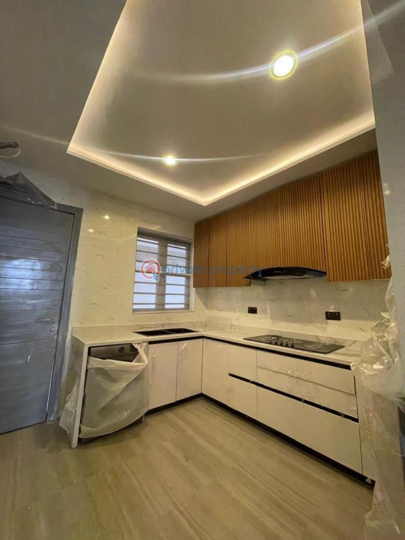 5 bedroom Detached Duplex For Sale Off Admiralty Way Lekki Phase 1 Lagos - 4