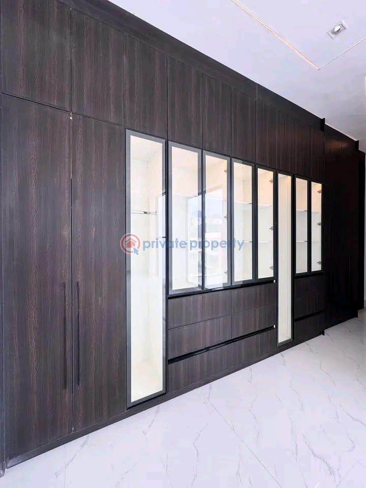 5 bedroom Detached Duplex For Sale Ikota Lekki Lagos - 2