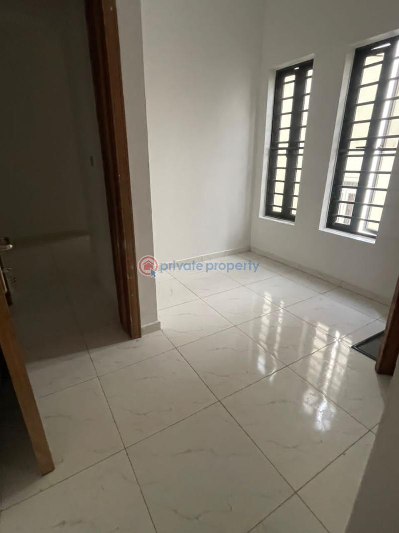 5 bedroom Duplex For Rent Osapa Lekki Lagos - 6