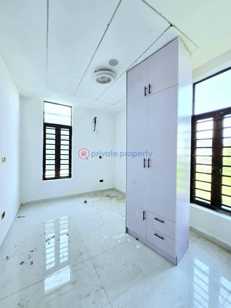 5 bedroom Detached Duplex For Sale Oral Estate Lekki Lagos - 18
