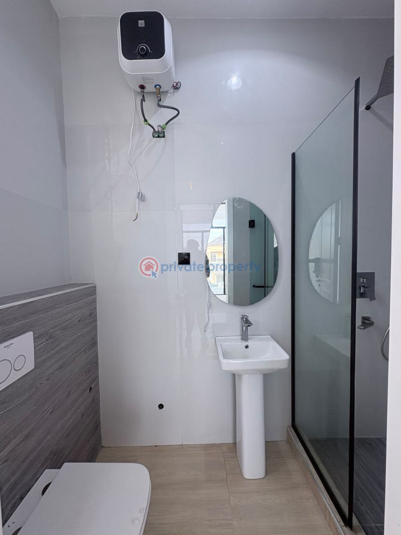 5 bedroom Detached Duplex For Sale Chevron Drive Lekki Lagos - 19