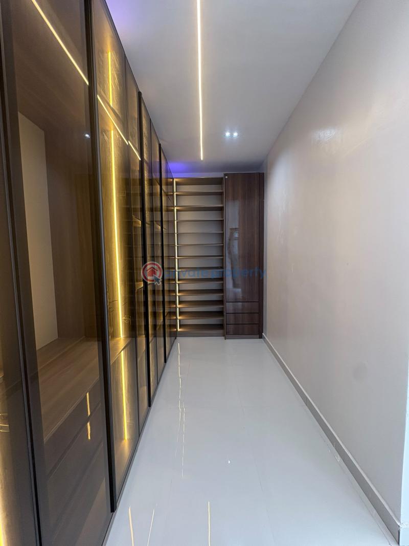 5 bedroom Detached Duplex For Sale Chevron Drive Lekki Lagos - 3