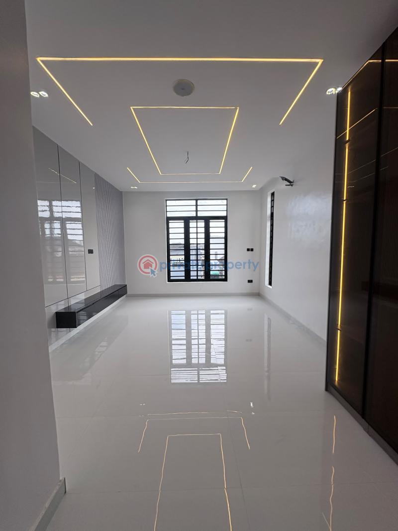 5 bedroom Detached Duplex For Sale Chevron Drive Lekki Lagos - 17