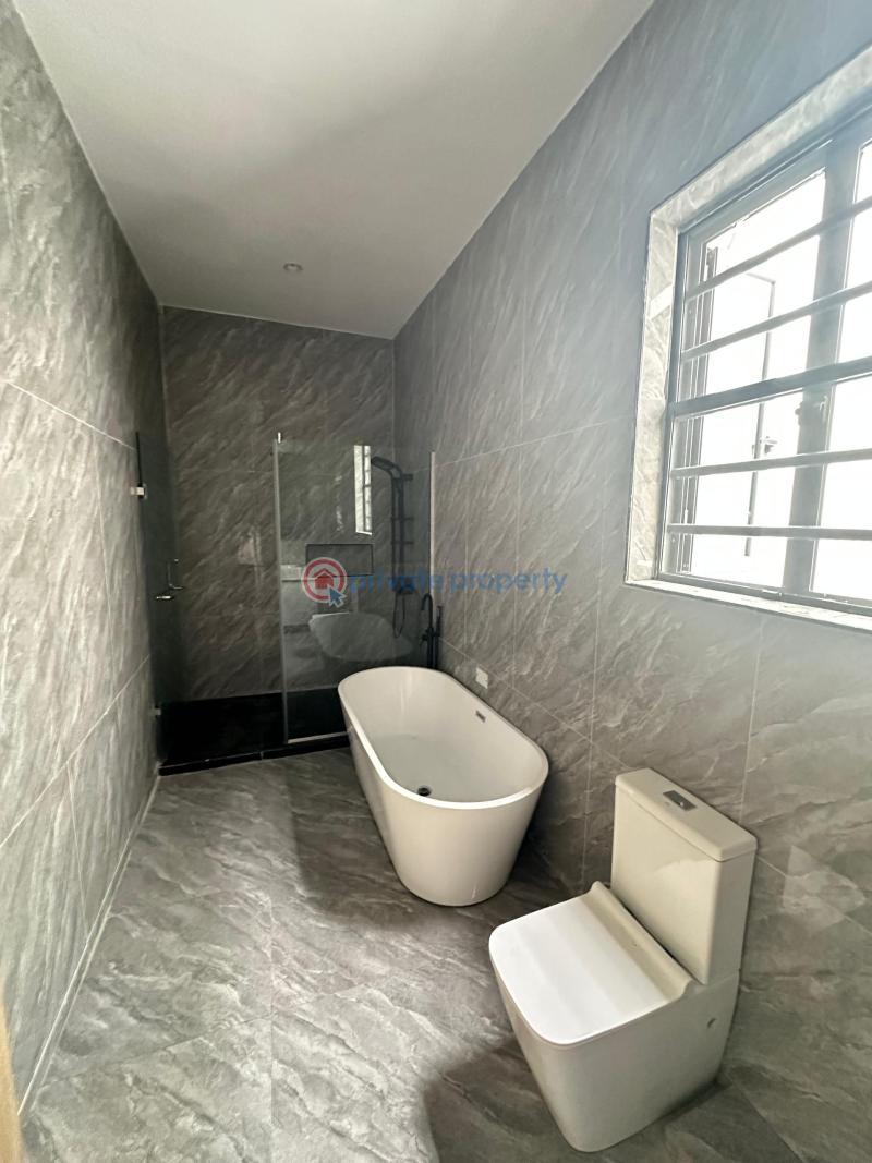 5 bedroom Detached Duplex For Sale Ologolo Lekki Lagos - 3