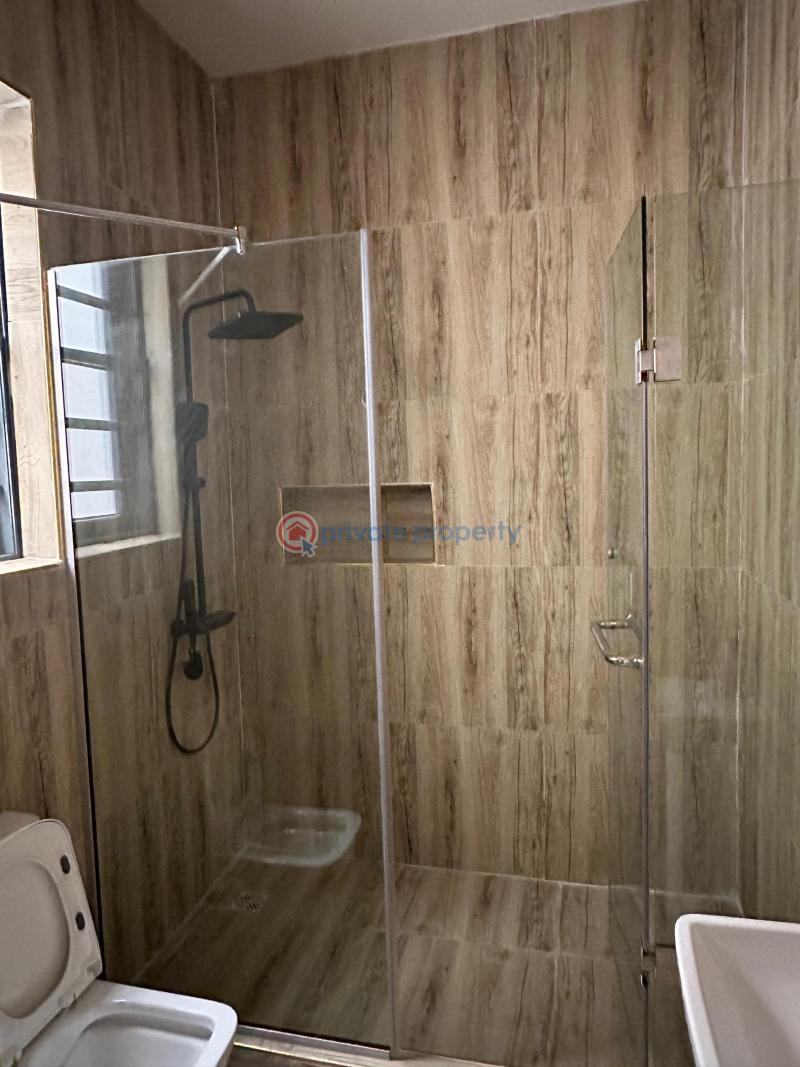 5 bedroom Detached Duplex For Sale Ologolo Lekki Lagos - 1