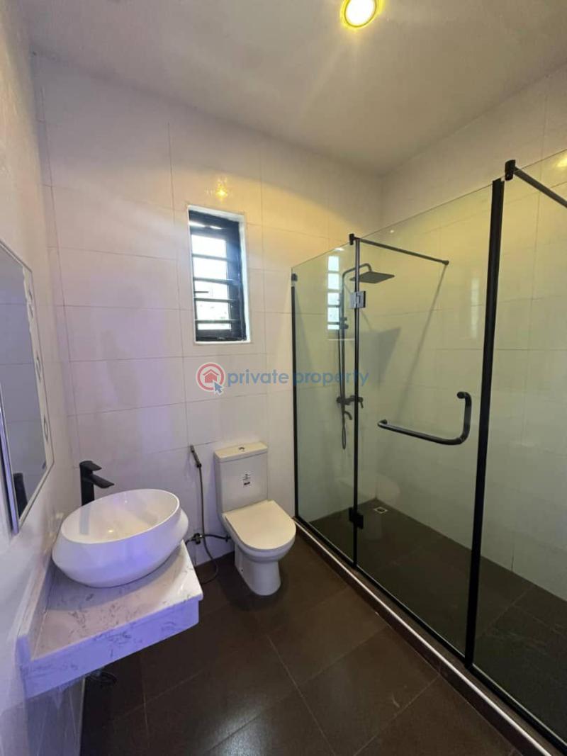 Brand new 5 bedroom fully detached duplex with bq and pool in orchid - 4 5 bedroom Duplex For Rent Orchid Road Lekki Phase 2 Lagos - 4