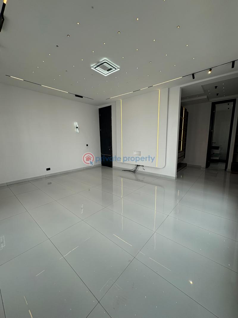 5 bedroom Detached Duplex For Sale Chevron Drive Lekki Lagos - 3