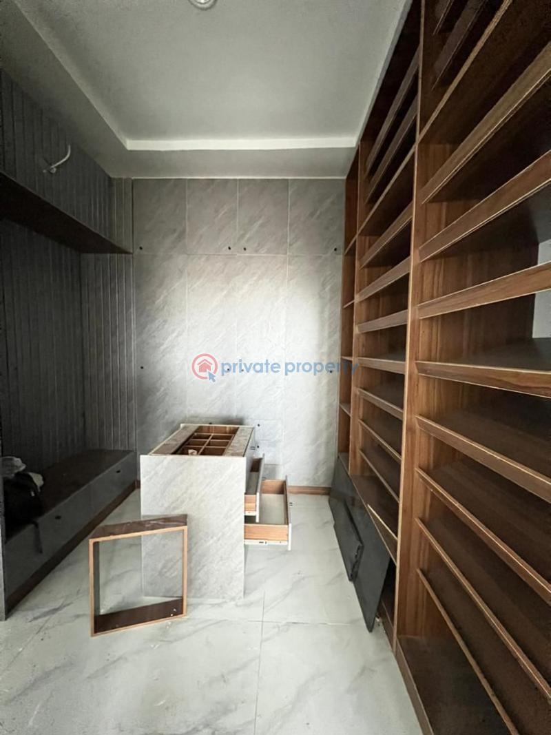 5 bedroom Detached Duplex For Sale Ikate Elegushi Lekki Lagos - 3