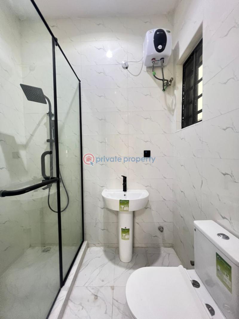 Brand new 5 bedroom fully detached duplex with bq - 7 5 bedroom Detached Duplex For Sale Orchid Lafiaji Lekki Lagos - 7