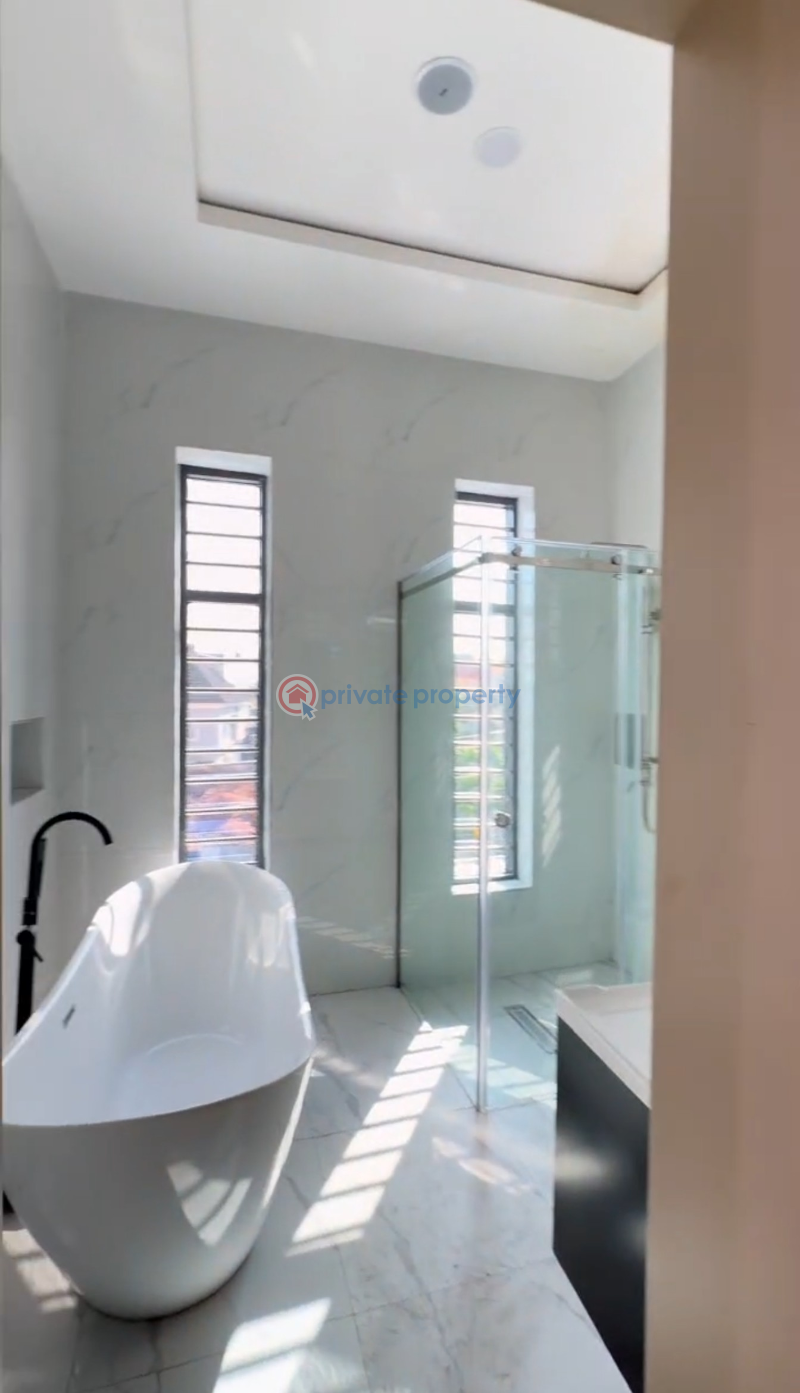 5 bedroom Detached Duplex For Sale Omole Phase 1 Ojodu Lagos - 17