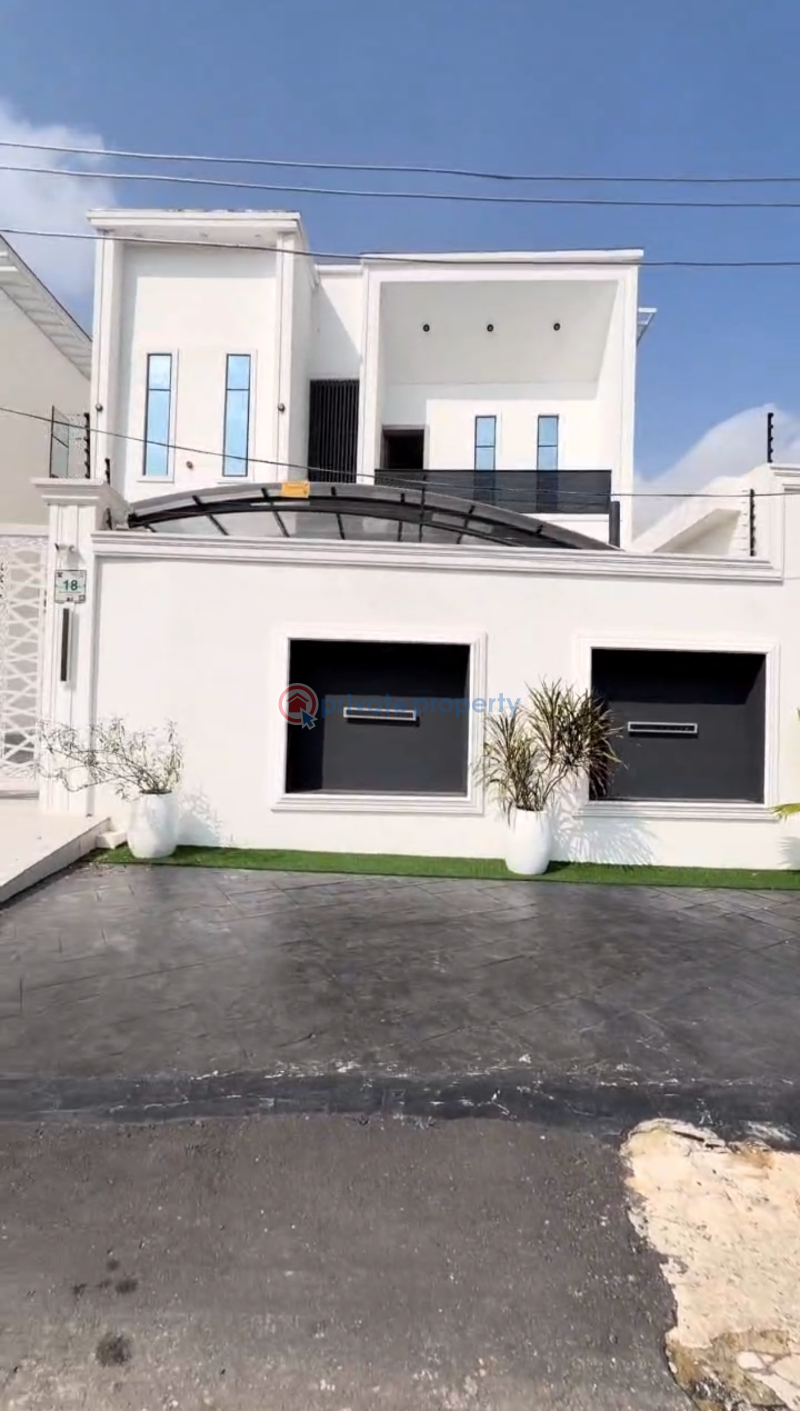5 bedroom Detached Duplex For Sale Omole Phase 1 Ojodu Lagos - 1
