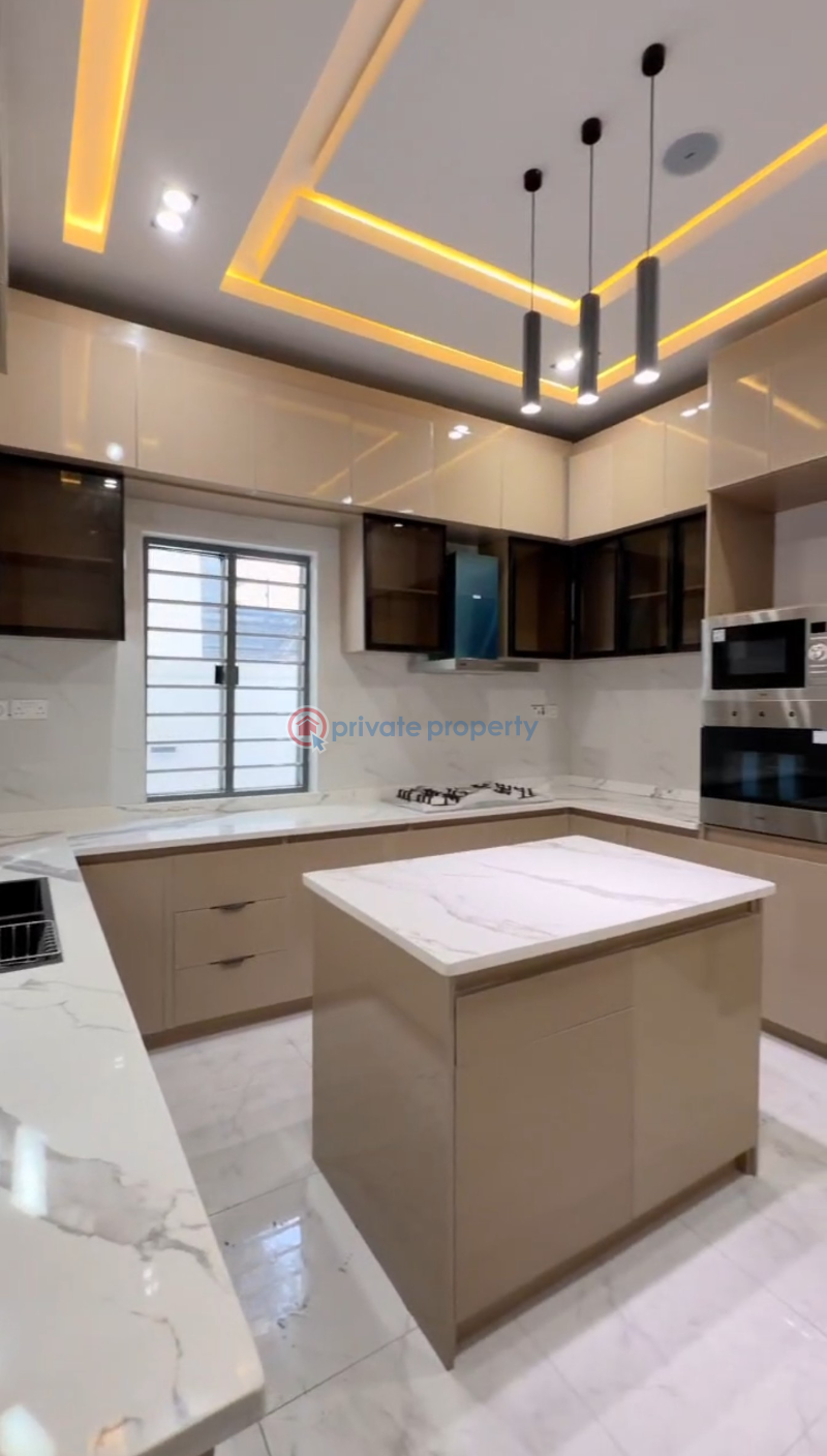 5 bedroom Detached Duplex For Sale Omole Phase 1 Ojodu Lagos - 9