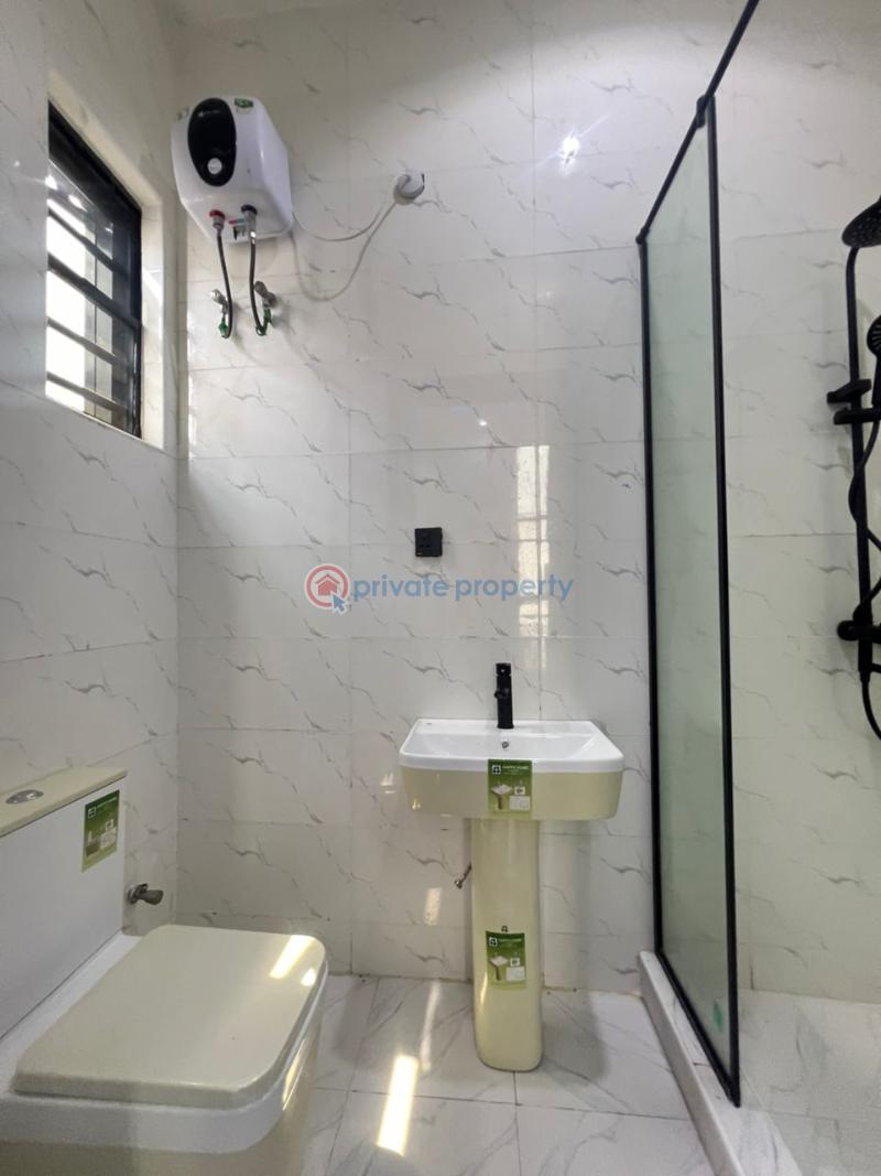 Brand new 5 bedroom fully detached duplex with bq - 9 5 bedroom Detached Duplex For Sale Orchid Lafiaji Lekki Lagos - 9