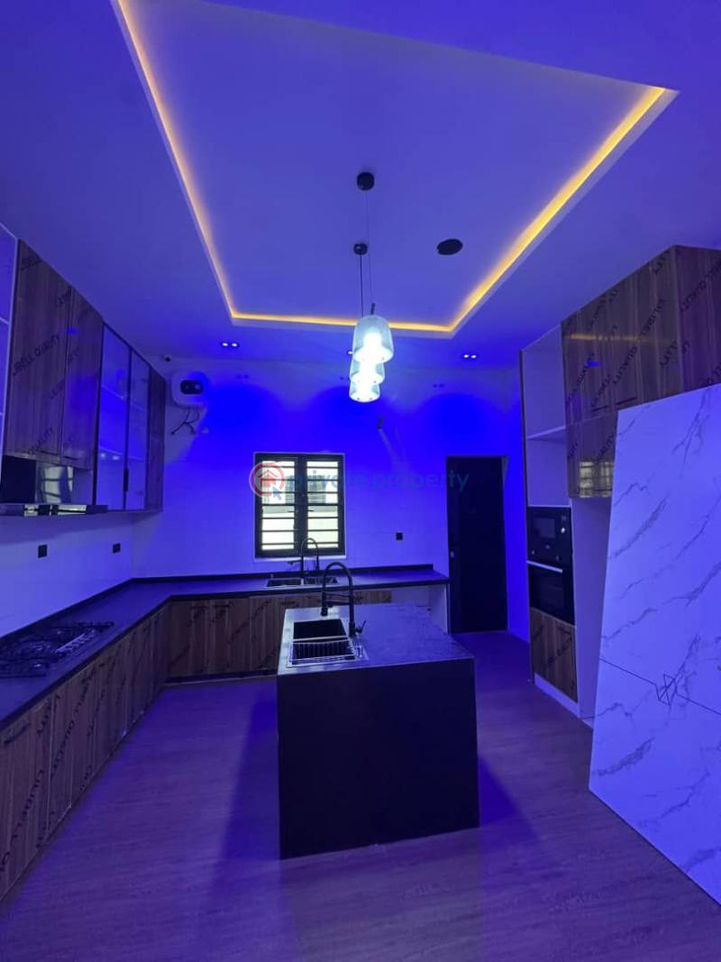 Brand new 5 bedroom fully detached duplex with bq and pool in orchid - 6 5 bedroom Duplex For Rent Orchid Road Lekki Phase 2 Lagos - 6