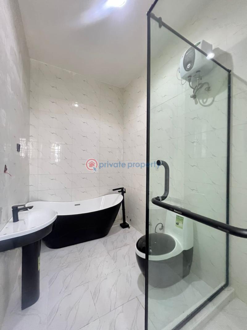 Brand new 5 bedroom fully detached duplex with bq - 16 5 bedroom Detached Duplex For Sale Orchid Lafiaji Lekki Lagos - 16