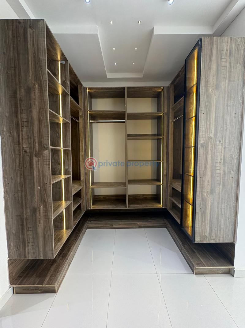 5 bedroom Detached Duplex For Sale Chevron, Chevron Drive Lekki Lagos - 4