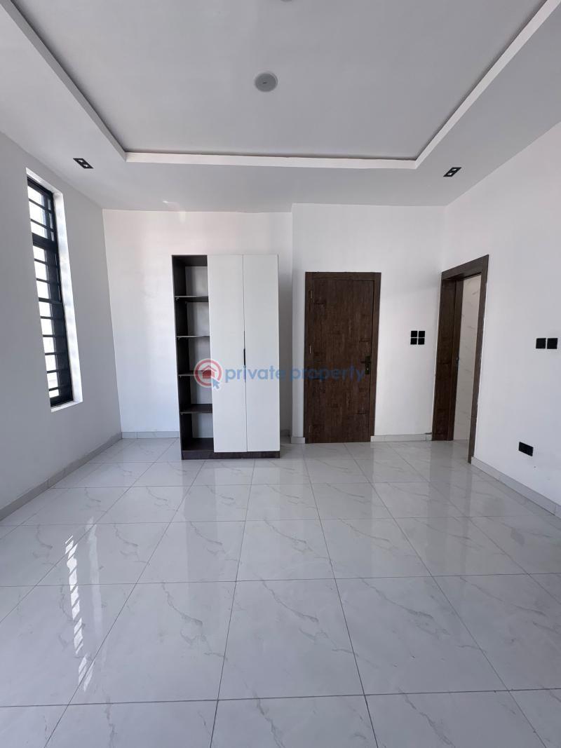 5 bedroom Detached Duplex For Sale Chevron Drive Lekki Lagos - 18