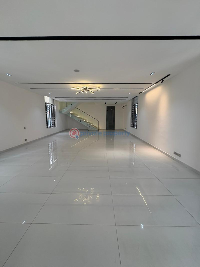 5 bedroom Detached Duplex For Sale Orchid Road, Lafiaji Lekki Lagos - 12