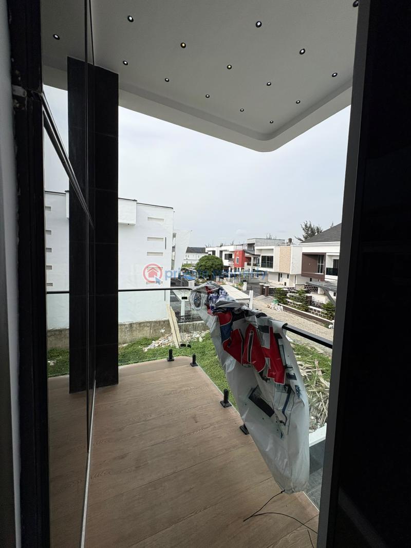 5 bedroom Detached Duplex For Sale Lekki County Estate Ikota Lekki Lagos - 11
