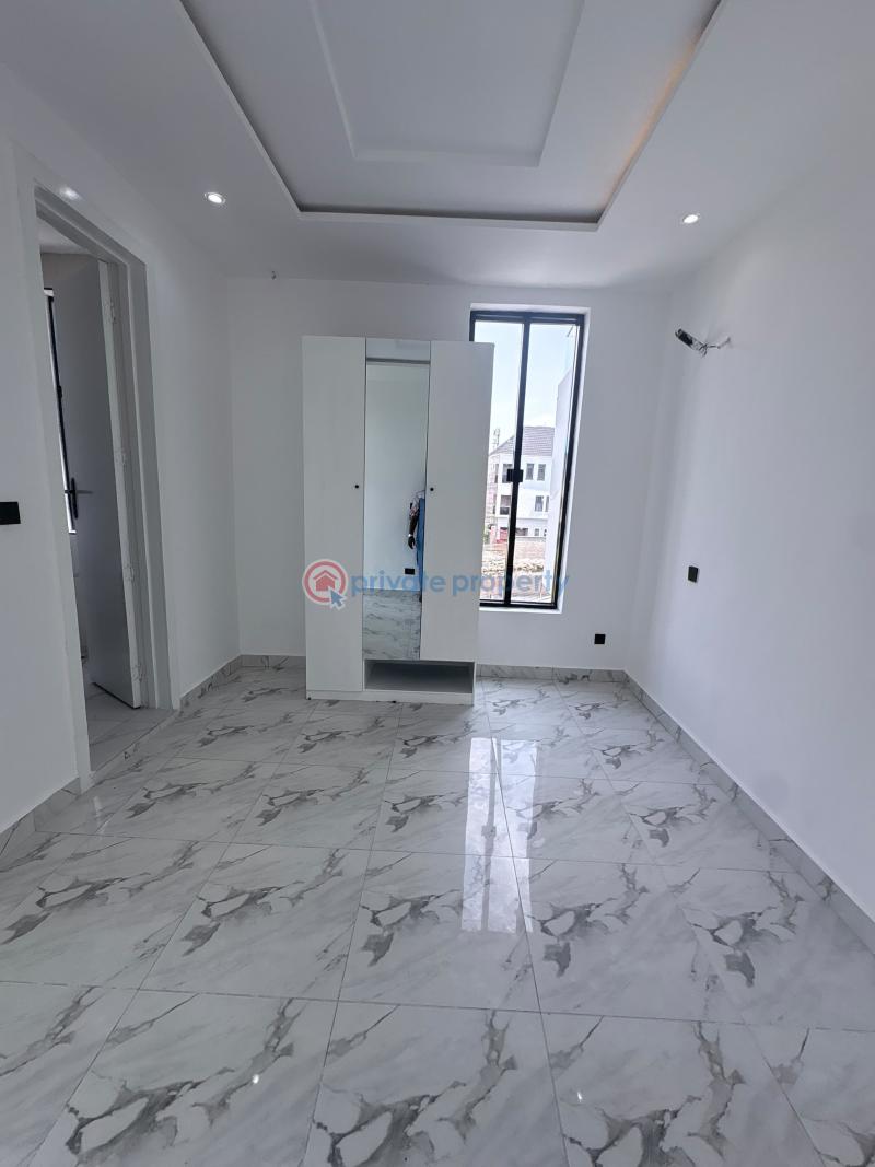 5 bedroom Detached Duplex For Sale Chevron Drive Lekki Lagos - 10