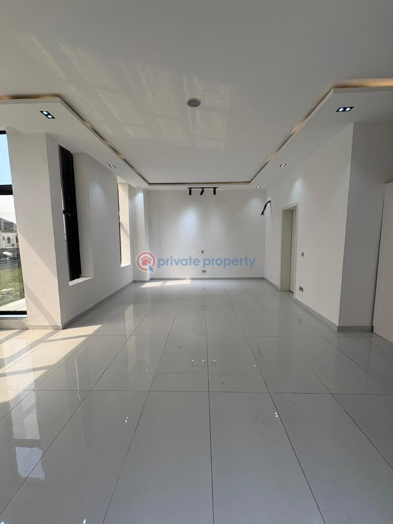 5 bedroom Detached Duplex For Sale Orchid Road, Lafiaji Lekki Lagos - 11