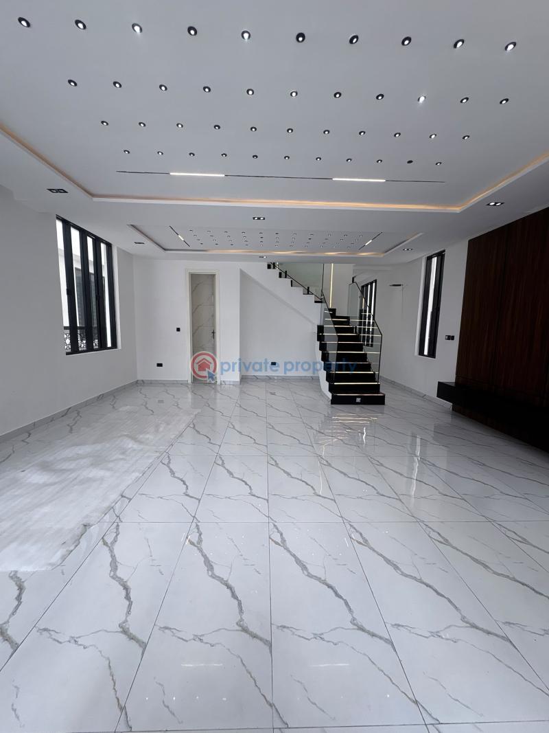 5 bedroom Detached Duplex For Sale Chevron Drive Lekki Lagos - 3